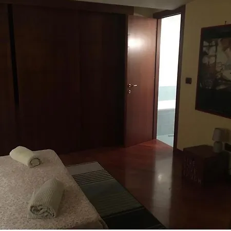 Jfk Bed and breakfast Ciampino