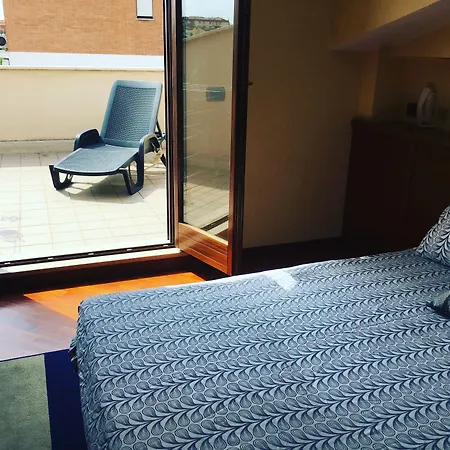 Jfk Bed and breakfast 3*