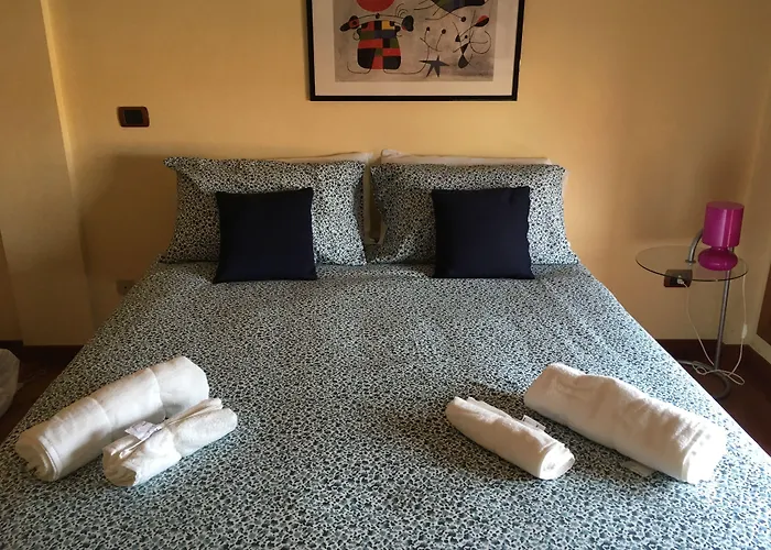 Jfk Bed and Breakfast Τσιαμπίνο